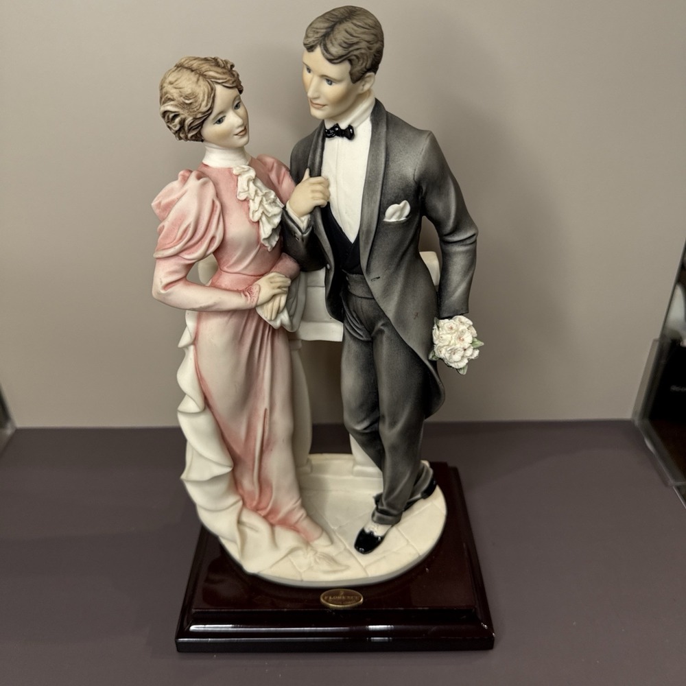 RARE -ARMANI FIGURINE 2000 Giuseppe Armani Figurine Art Deco #1455C "Evermore"